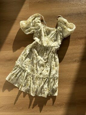 Floral Puff-Sleeve Summer Dress in Cream and Yellow/green